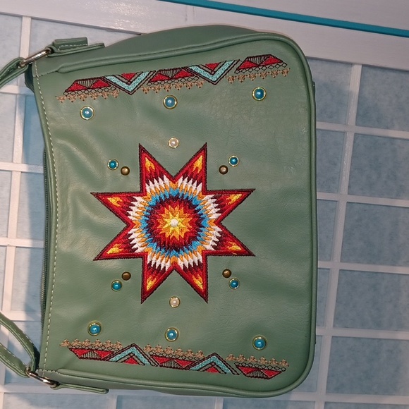 NEW! NuTrendz Starburst Purse with embroidery 5501 - Picture 2 of 8